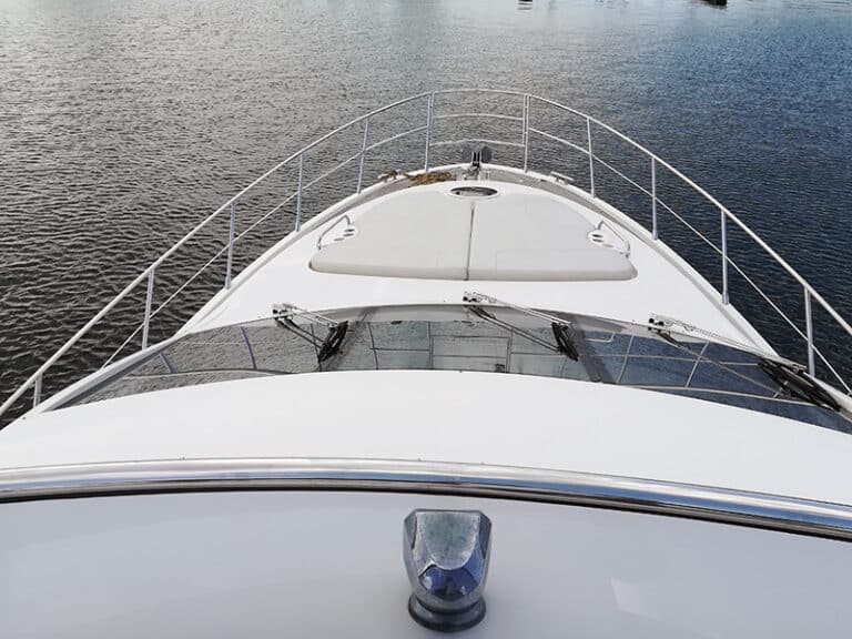 Azimut 58