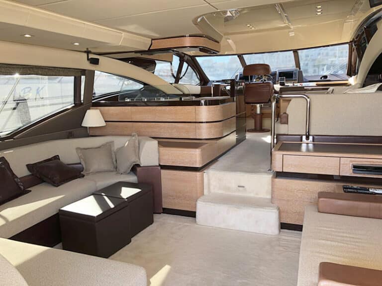 Azimut58