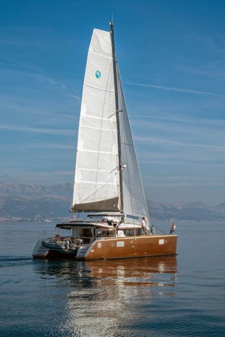 lagoon 450 f luxury