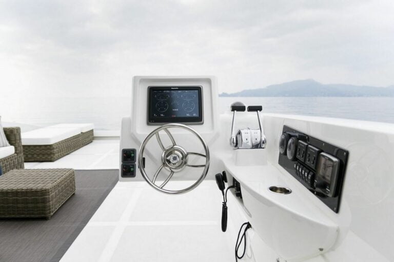 Motor Yacht