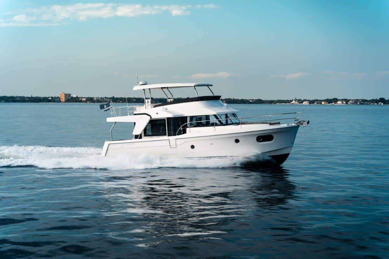 Swift Trawler 47 – for this summer vacation.