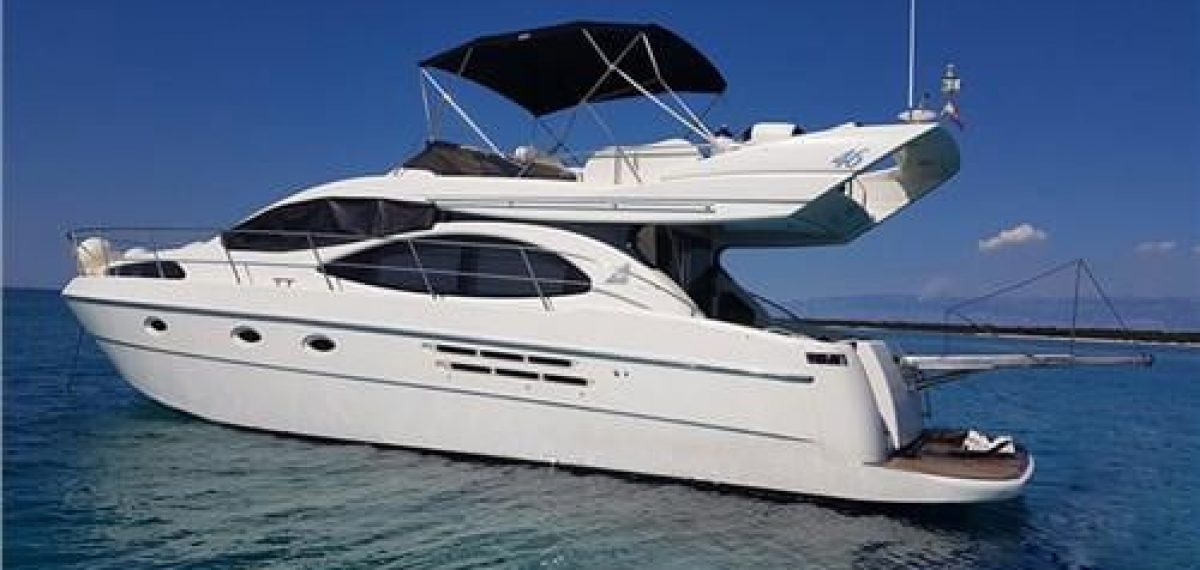Azimut 46