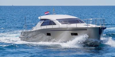 Cyrus 13.8 Hardtop (3)