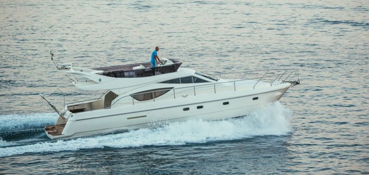 Ferretti 460 (8)