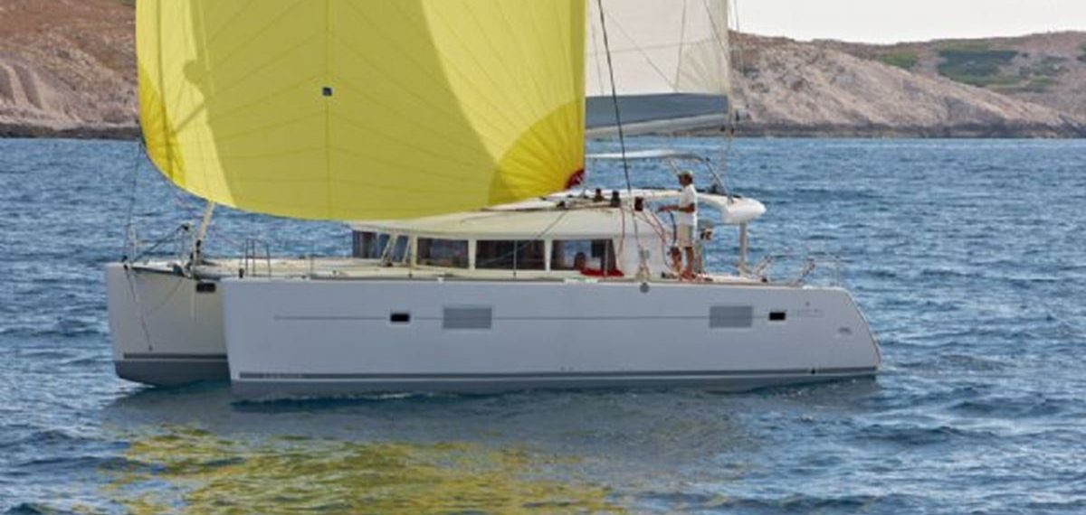 Lagoon 400 (5)