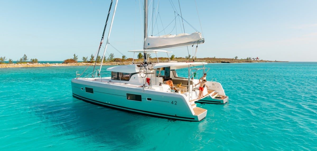Lagoon 42
