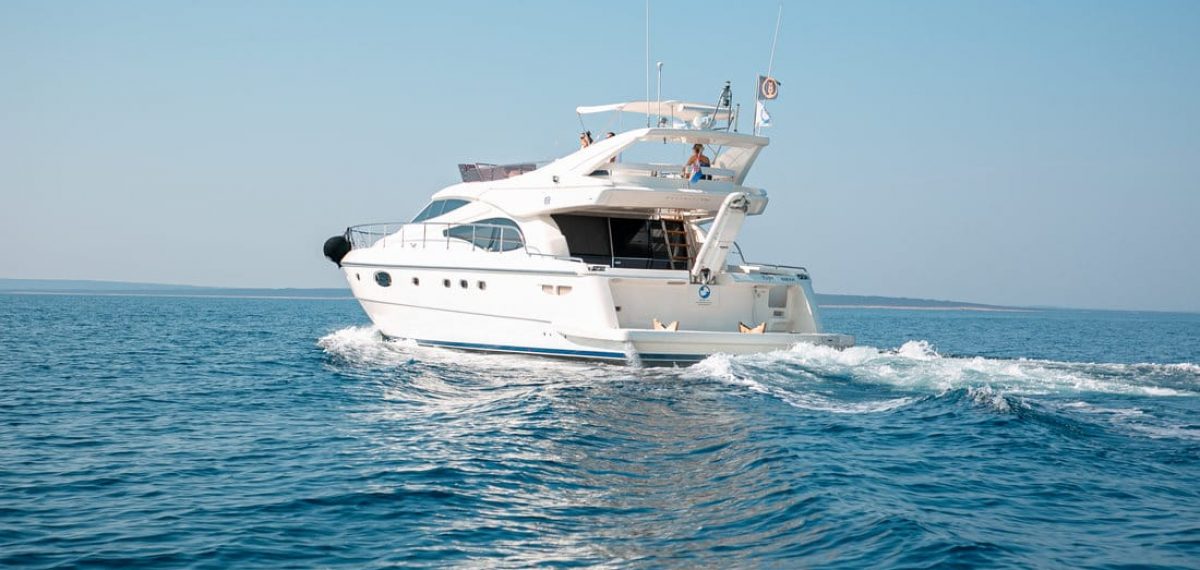 Yachts 590