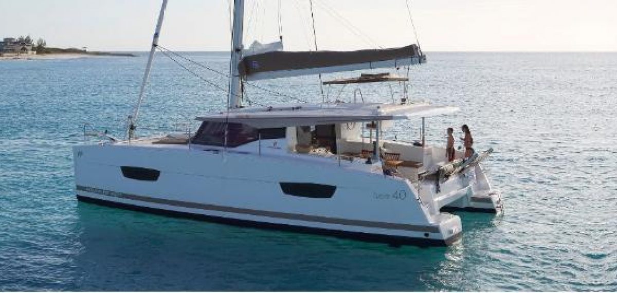 Fountaine Pajot Lucia 40